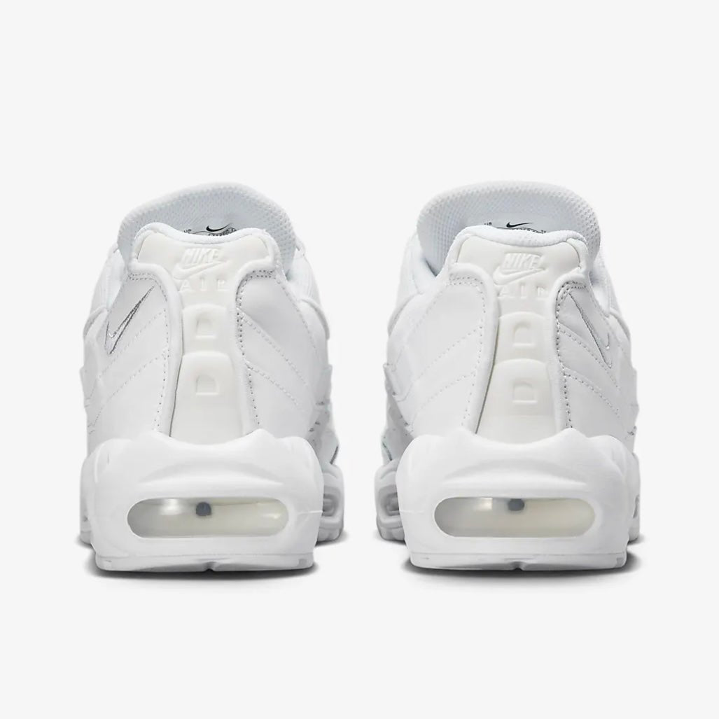 Nike Air Max 95’ Essential Triple White